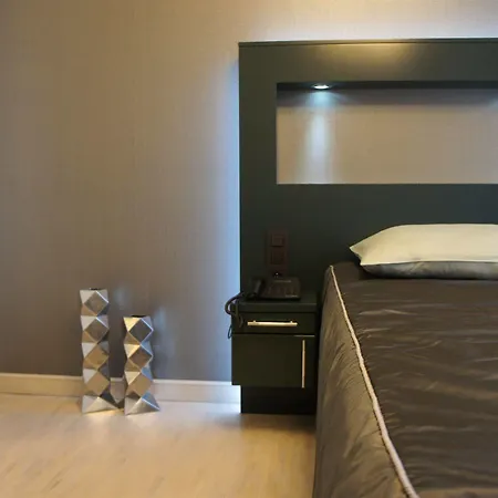Belrom Hotel