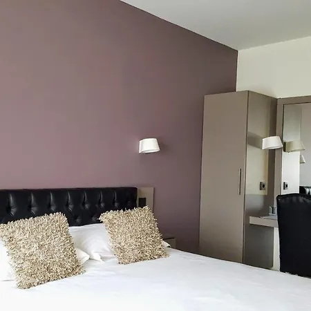 Hotel Belrom